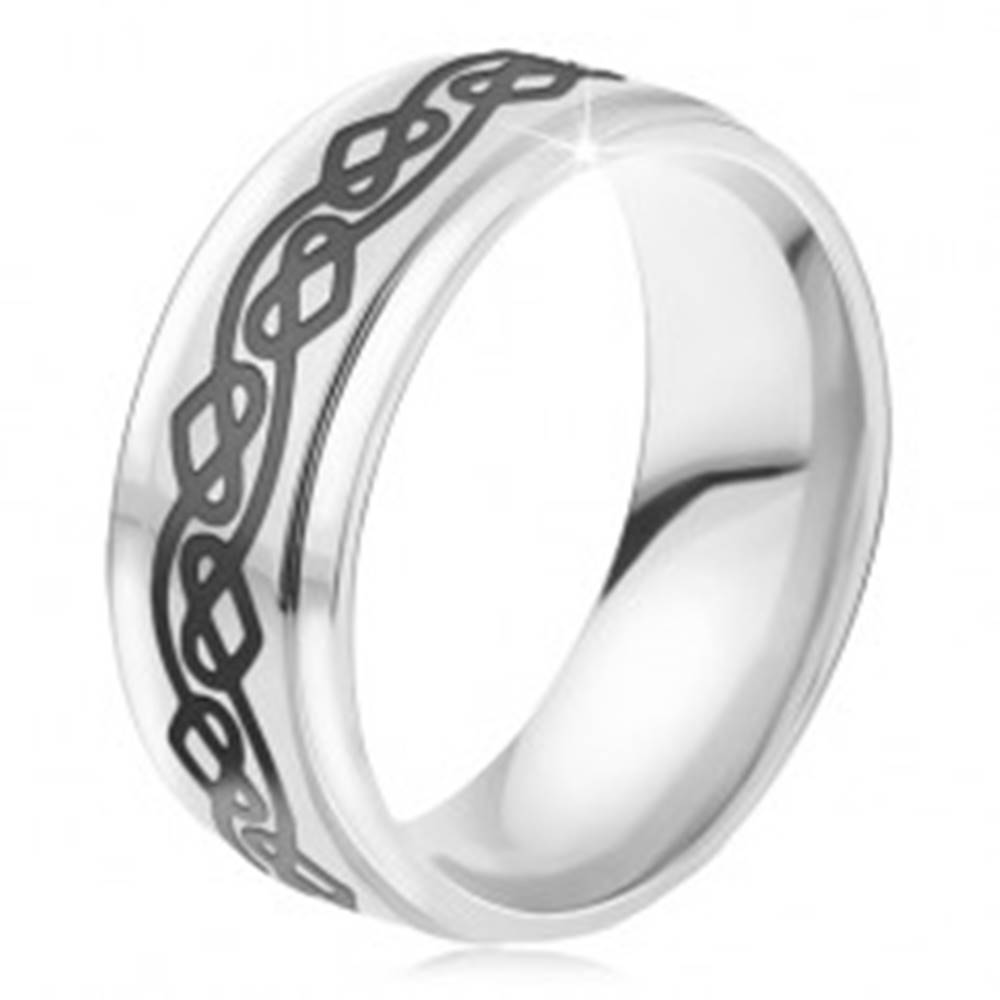 Šperky eshop Oceľový prsteň - lesklá obrúčka striebornej farby, zvlnená línia, srdcia - Veľkosť: 54 mm