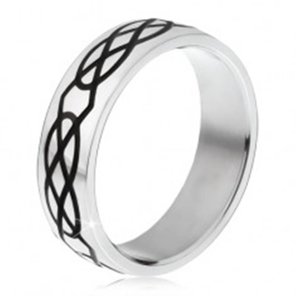 Šperky eshop Oceľový prsteň - obrúčka striebornej farby, vzor zo sĺz a kosoštvorcov - Veľkosť: 57 mm