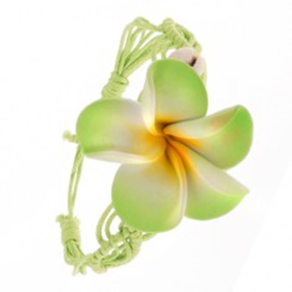 Šperky eshop Svetlozelený pletený šnúrkový náramok s kvetom, dve lastúry