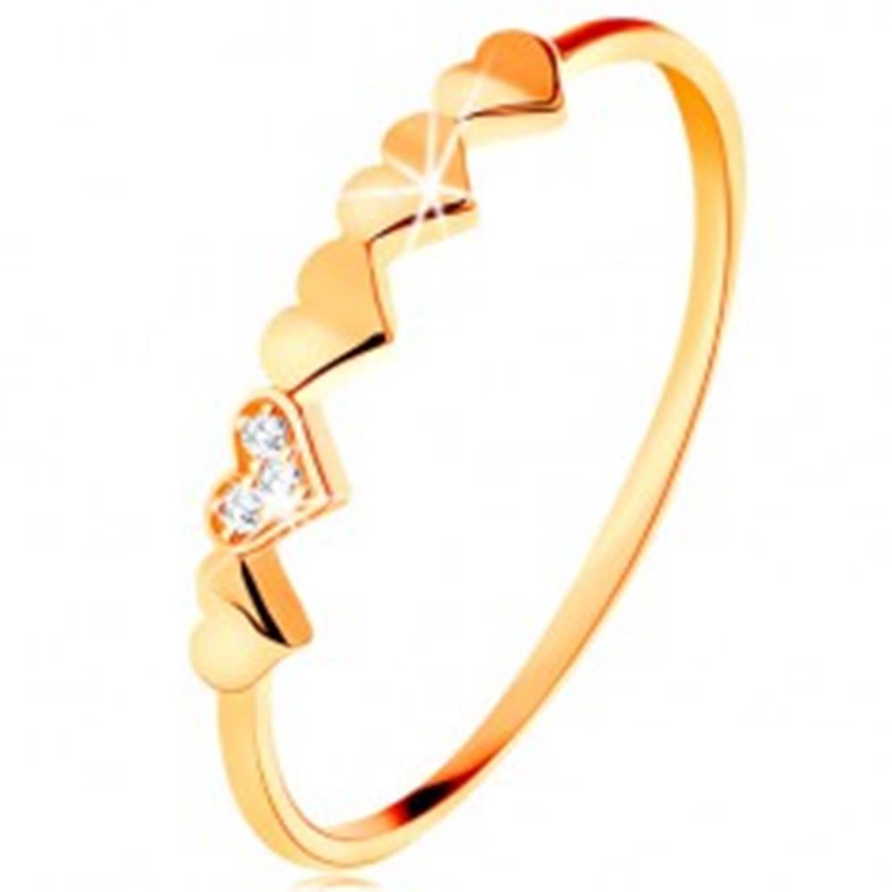 Šperky eshop Prsteň v 14K žltom zlate - malé ligotavé srdiečka, číre zirkóniky - Veľkosť: 49 mm