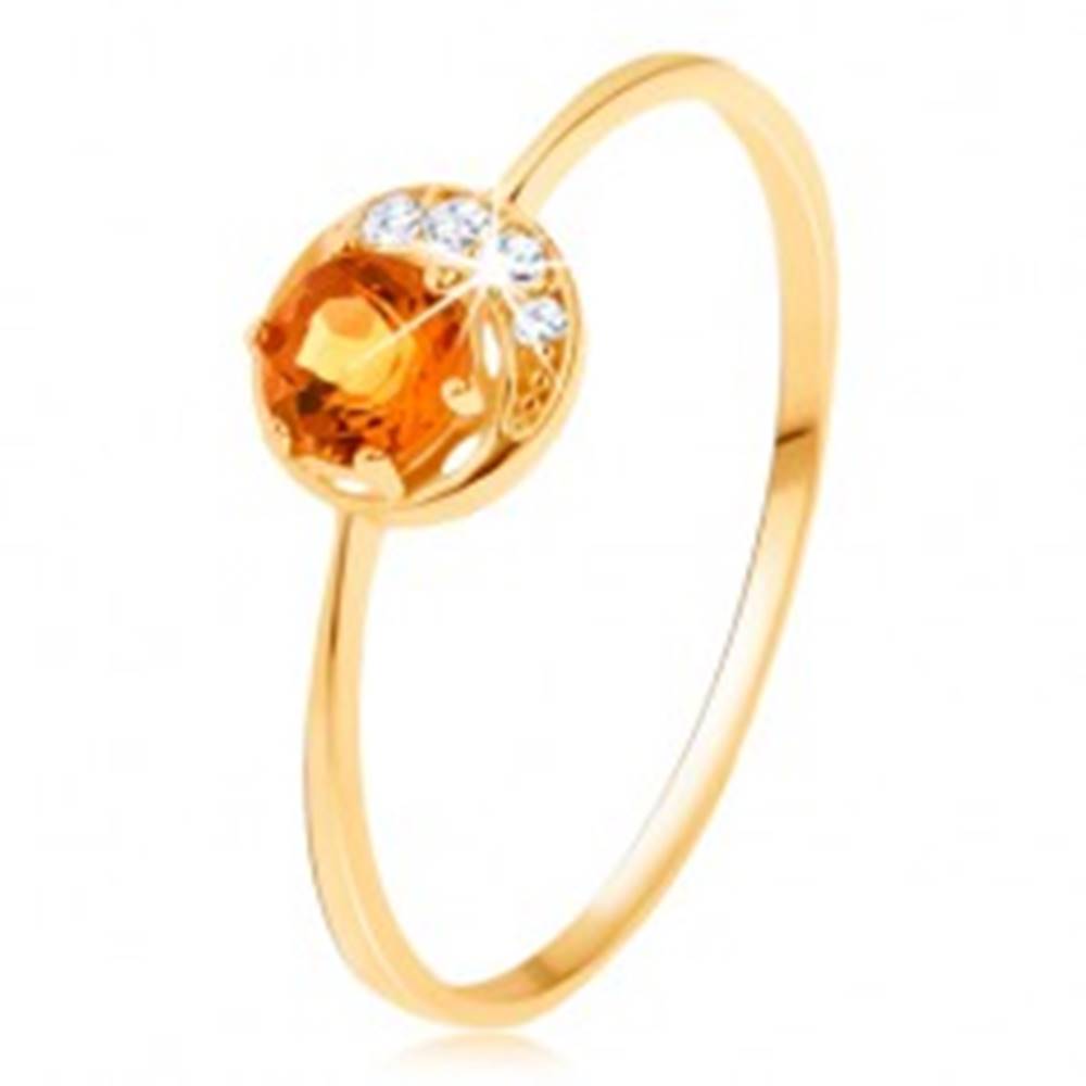 Šperky eshop Prsteň zo žltého 9K zlata - úzky kosáčik mesiaca, žltý citrín, zirkóniky čírej farby - Veľkosť: 49 mm