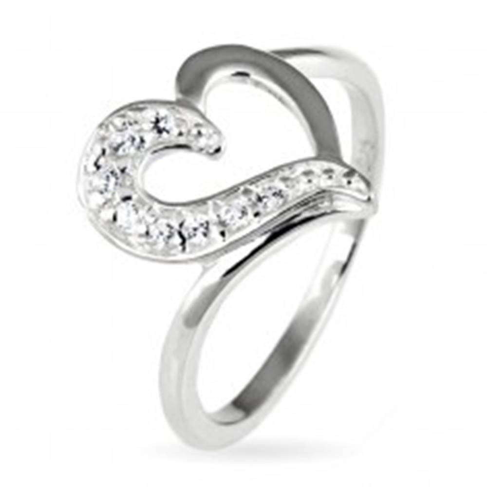 Šperky eshop Strieborný prsteň 925 - nepravidelné srdce so zirkónovou polovicou - Veľkosť: 49 mm
