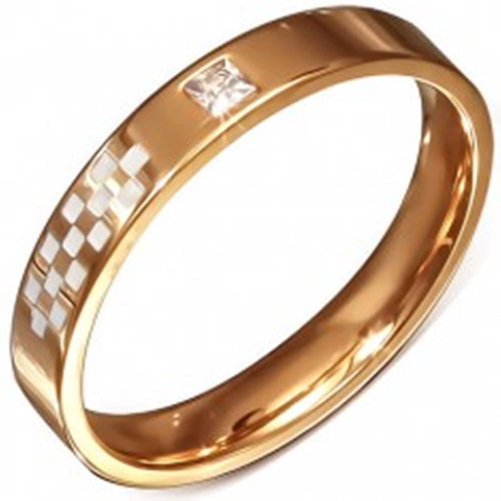 Šperky eshop Obrúčka ružovozlatej farby z ocele, biela šachovnica, zirkón - Veľkosť: 50 mm