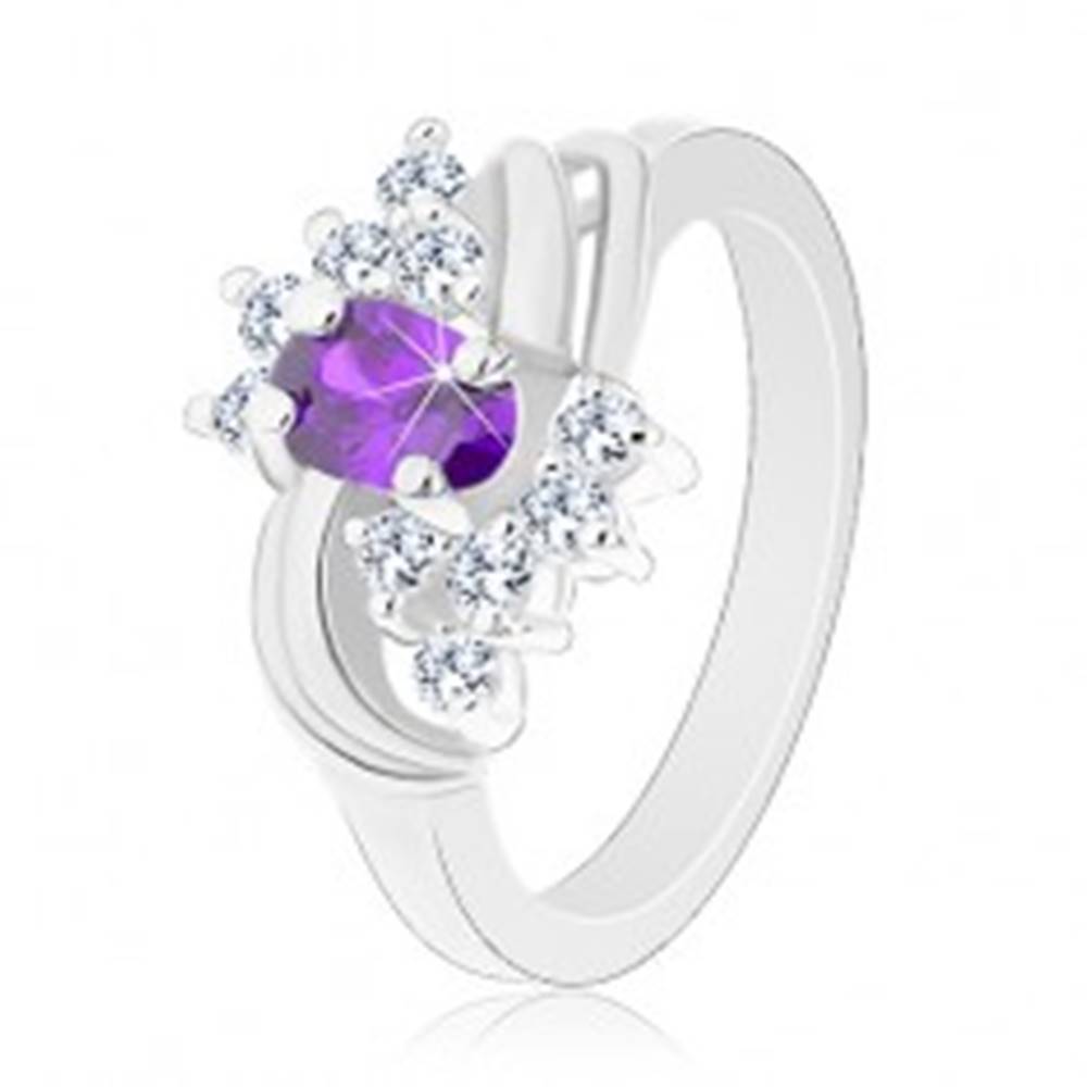 Šperky eshop Prsteň s lesklými ramenami, fialový ovál, hladké páry oblúkov, číre zirkóny - Veľkosť: 49 mm