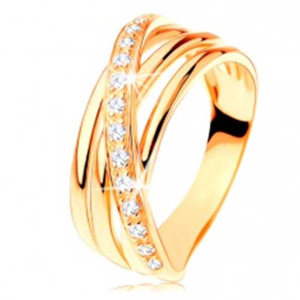 Šperky eshop Prsteň zo žltého 14K zlata - tri hladké pásy, šikmá zirkónová línia - Veľkosť: 49 mm
