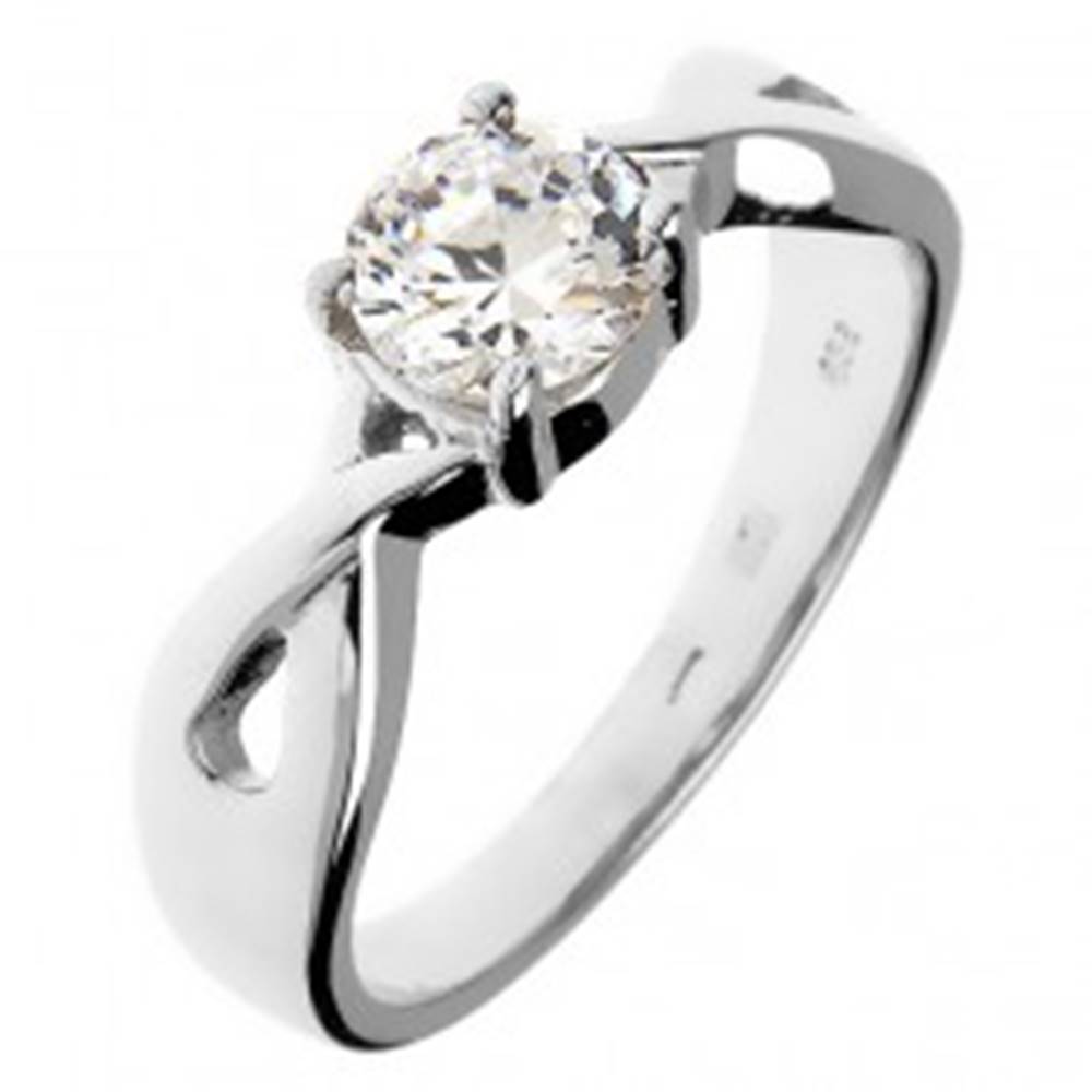 Šperky eshop Snubný prsteň zo striebra 925 - okrúhly zirkón v prepletaných pásoch - Veľkosť: 49 mm