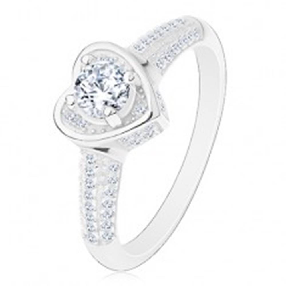 Šperky eshop Zásnubný prsteň zo striebra 925, srdiečko s čírym zirkónom, trblietavé ramená - Veľkosť: 49 mm