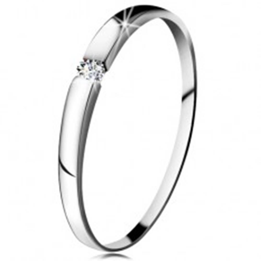 Šperky eshop Diamantový prsteň z bieleho 14K zlata - briliant čírej farby, jemne vypuklé ramená - Veľkosť: 48 mm