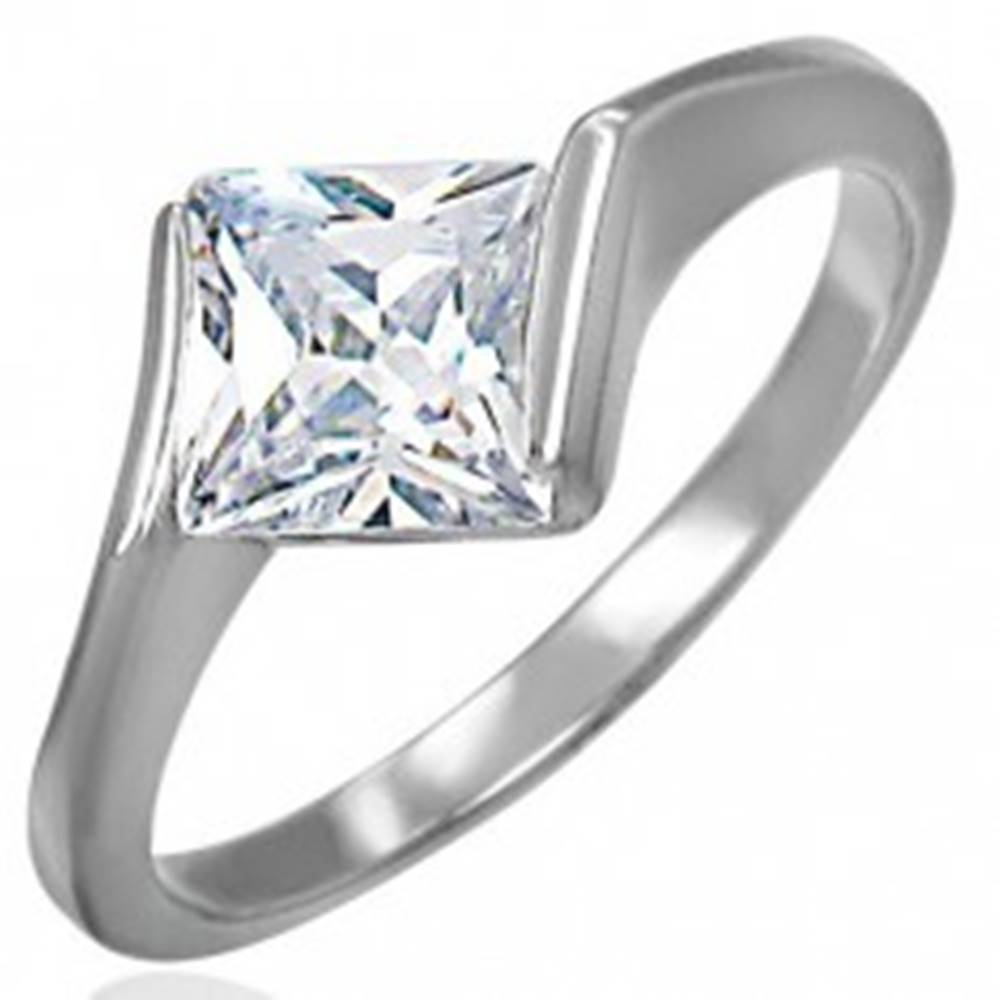 Šperky eshop Zásnubný oceľový prsteň s kosoštvorcovým zirkónom čírej farby - Veľkosť: 49 mm