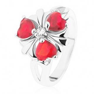 Oceľový prsteň, ligotavý kvet s červenými srdiečkovými zirkónmi - Veľkosť: 52 mm