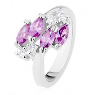 Ligotavý prsteň striebornej farby, fialové zirkónové zrnká, číre zirkóniky - Veľkosť: 49 mm