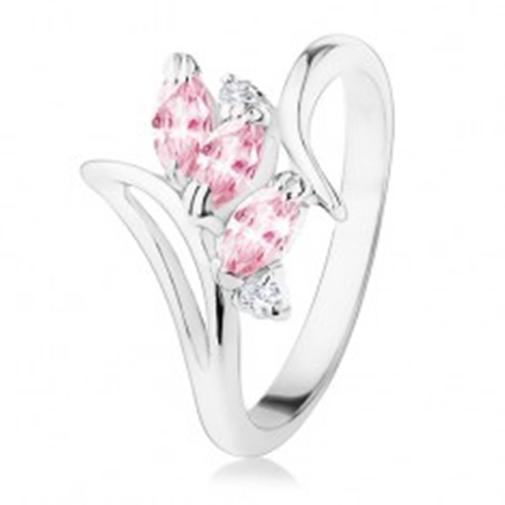 Šperky eshop Prsteň striebornej farby, zahnuté ramená, ružové a číre zirkóny - Veľkosť: 49 mm