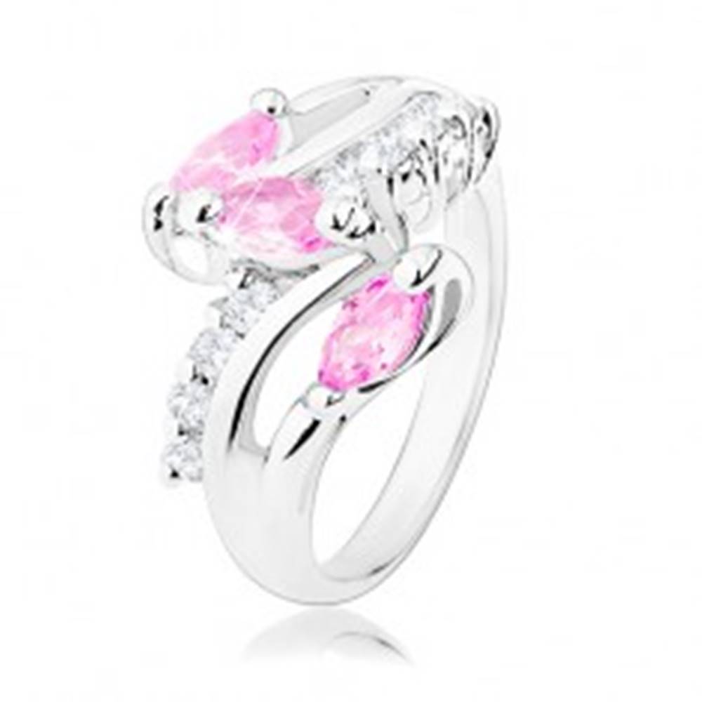 Šperky eshop Prsteň v striebornom odtieni, číre zirkónové línie, ružové brúsené zrniečka - Veľkosť: 50 mm