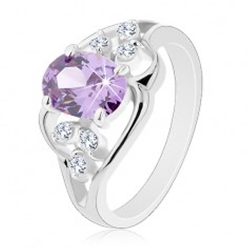 Šperky eshop Prsteň s rozdelenými ramenami, zvlnené línie, oválny zirkón fialovej farby - Veľkosť: 49 mm